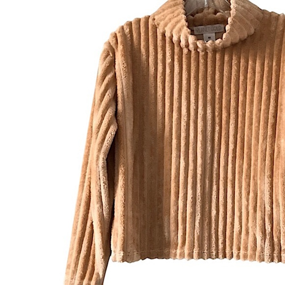 Soft Corduroy Textured Pullover Turtleneck Shirt